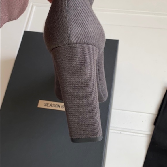 NWT Yeezy Season 6 Mid-Calf Sock Bootie 39.5 - Picture 7 of 9